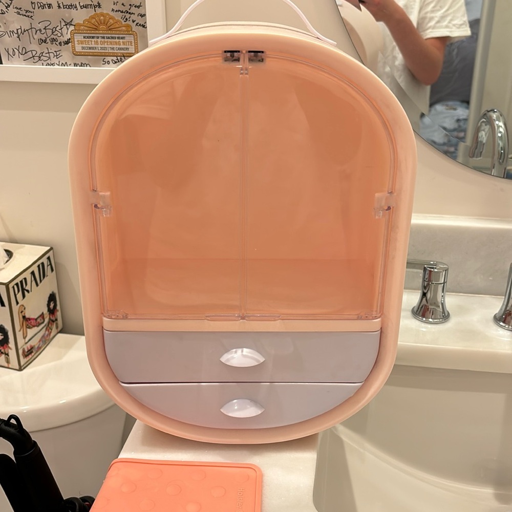 Pink container